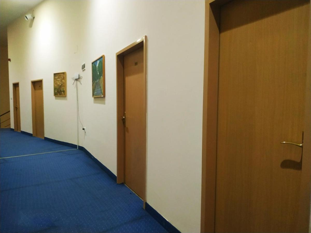 Hotel Expo Tashkent Bagian luar foto