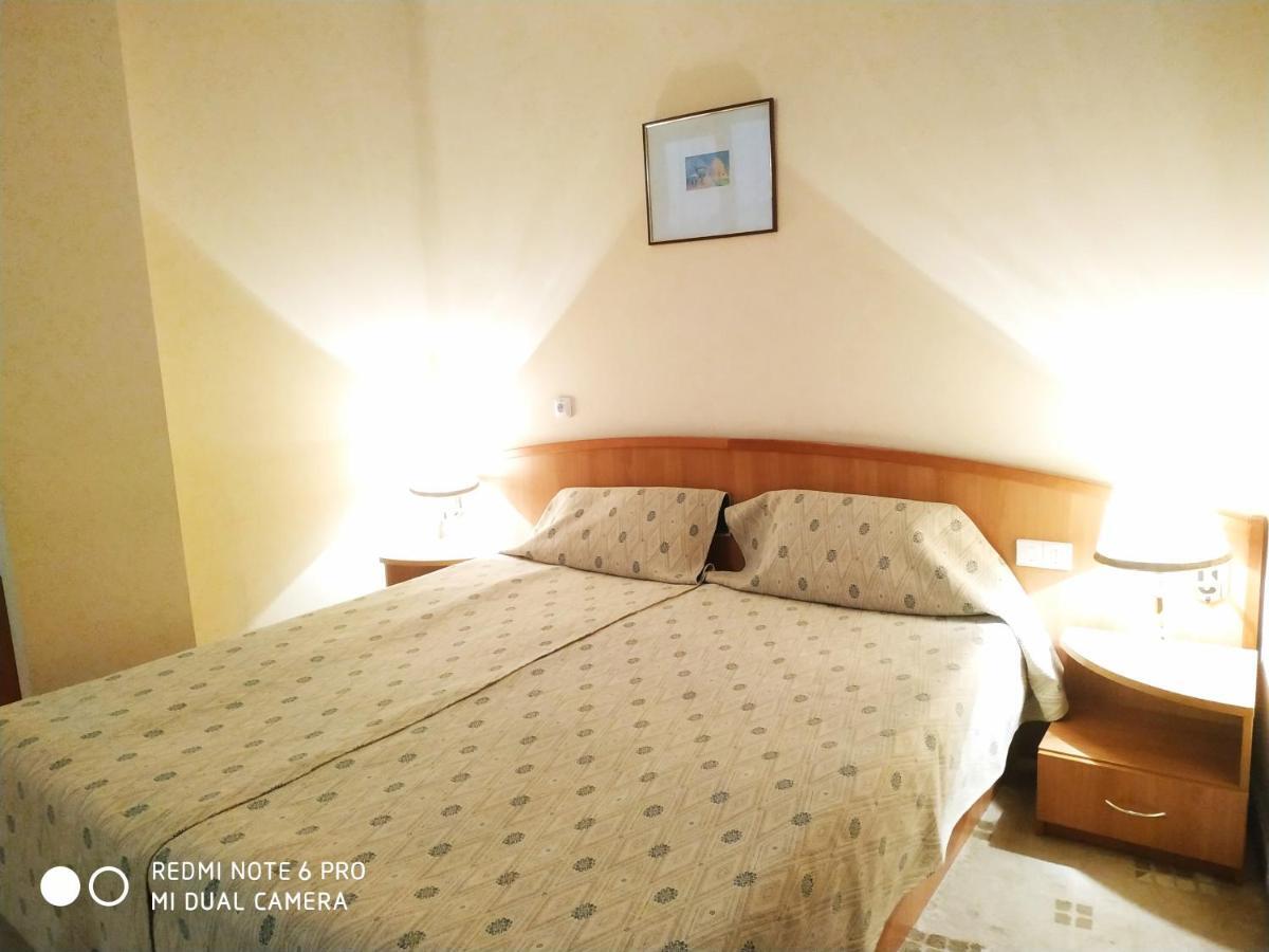 Hotel Expo Tashkent Bagian luar foto